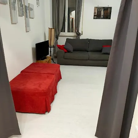 Bibbi's Garden Apartment